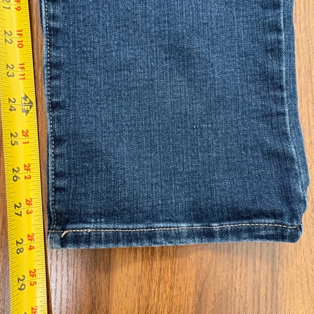 Chicos Platinum Denim Jeans 1.5/US 10 Short‎ Blue Straight Leg Stretch Classic